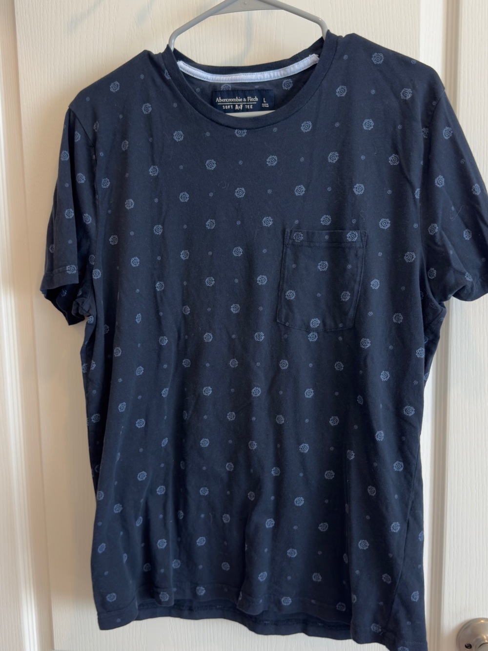Abercrombie & Fitch Navy Short Sleeve Pocket Tee with Micro Circle Print